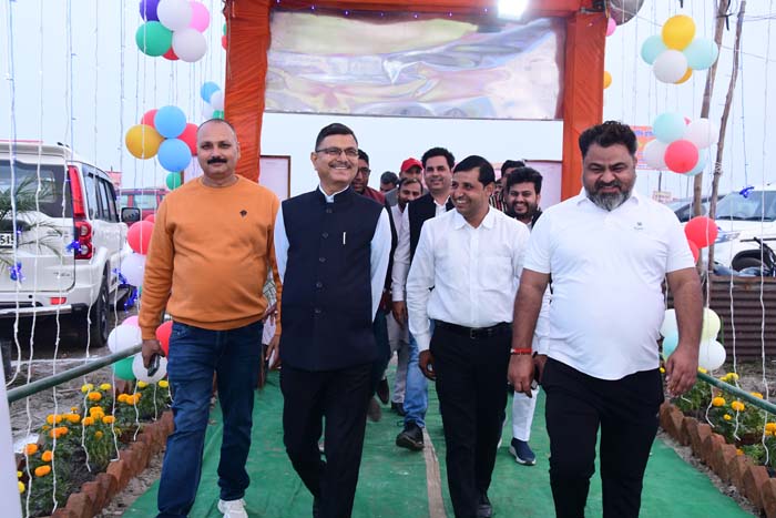 गढ़ गंगा मेला - तम्बू व्यवस्था